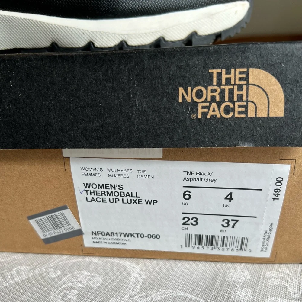 The North Face Thermoball Lace Up Black Winter Boots with Quilted Design - Picture 6 of 6